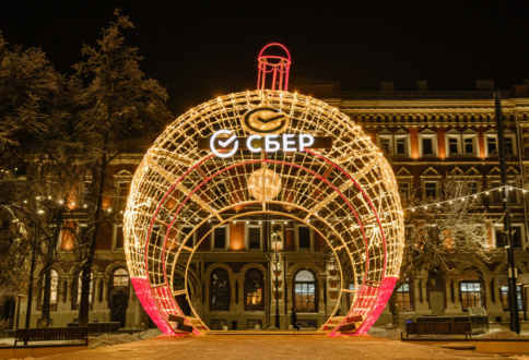 Поставка новогодних фигур для ПАО “Сбербанк” в г. Нижний Новгород-1