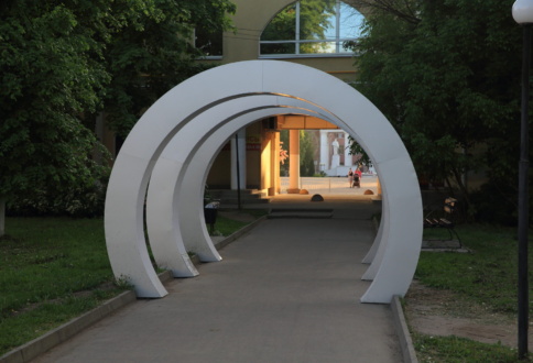 Производство и установка световых арок в городе Тейково — декоративное освещение и благоустройство общественного пространства-1